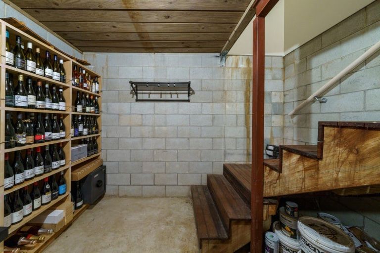 Photo of property in 355 Ballantyne Road, Wanaka, 9382