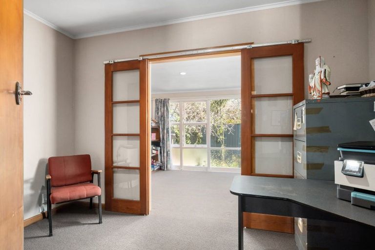 Photo of property in 28 Leon Street, Riverdale, Gisborne, 4010