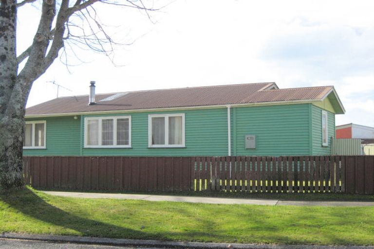 Photo of property in 44 Rota Street, Turangi, 3334