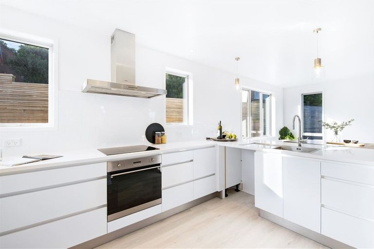 Photo of property in 122d Matipo Road, Te Atatu Peninsula, Auckland, 0610