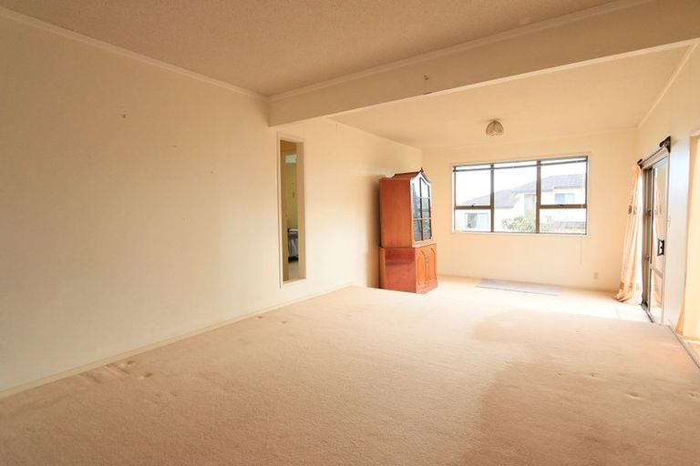 Photo of property in 20 Wycherley Drive, Bucklands Beach, Auckland, 2014