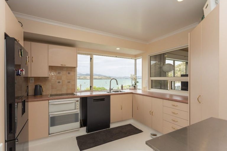 Photo of property in 31 Harbour View Terrace, Cass Bay, Lyttelton, 8082