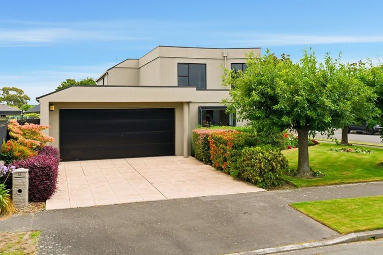 Photo of property in 1 Viceroy Place, Halswell, Christchurch, 8025