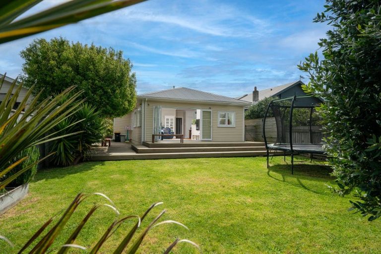 Photo of property in 69 Tirangi Road, Rongotai, Wellington, 6022