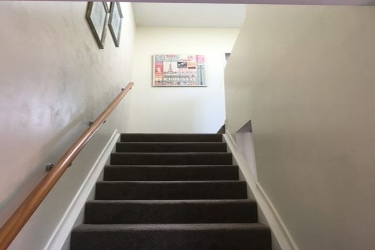 Photo of property in 62 Albionvale Road, Glen Eden, Auckland, 0602