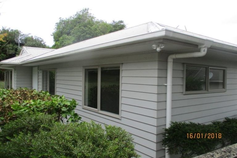 Photo of property in 19 Waitaki Street, Henderson, Auckland, 0612