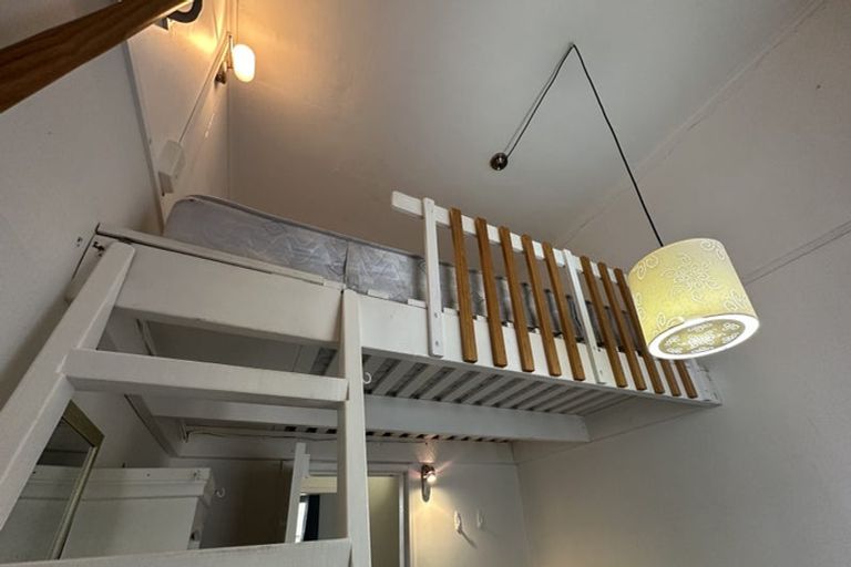 Photo of property in 62 Ellice Street, Mount Victoria, Wellington, 6011