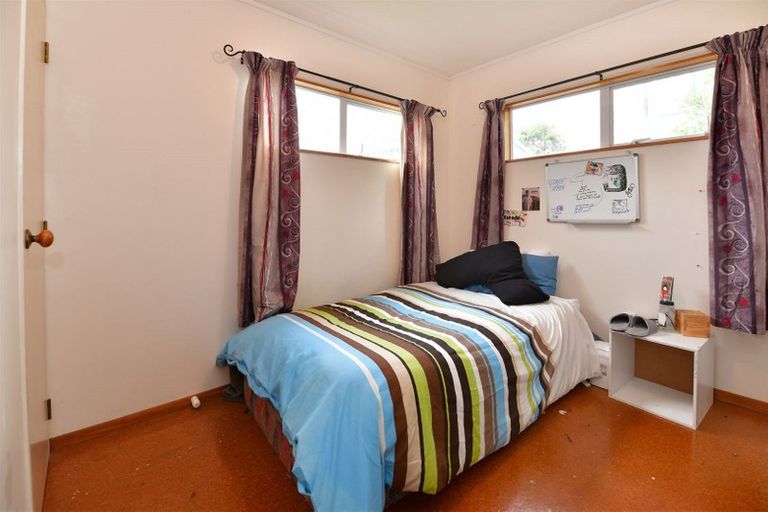 Photo of property in 14a Jean Place, Stanmore Bay, Whangaparaoa, 0932