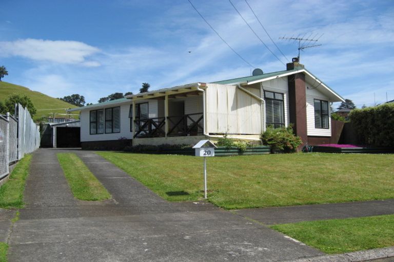 Photo of property in 20 Koru Street, Mangere Bridge, Auckland, 2022