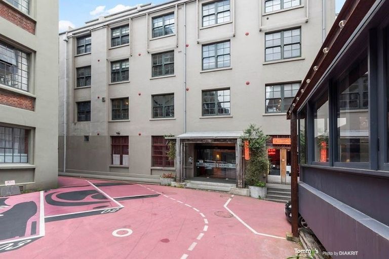 Photo of property in Hannahs Warehouse Apartments, 14/13 Leeds Street, Te Aro, Wellington, 6011