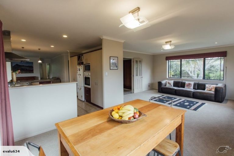 Photo of property in 16 Athfield Drive, Bethlehem, Tauranga, 3110