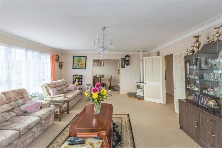 Photo of property in 3 Maugham Drive, Bucklands Beach, Auckland, 2014