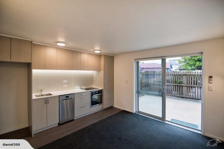 Photo of property in 1/290 Barbadoes Street, Christchurch Central, Christchurch, 8011
