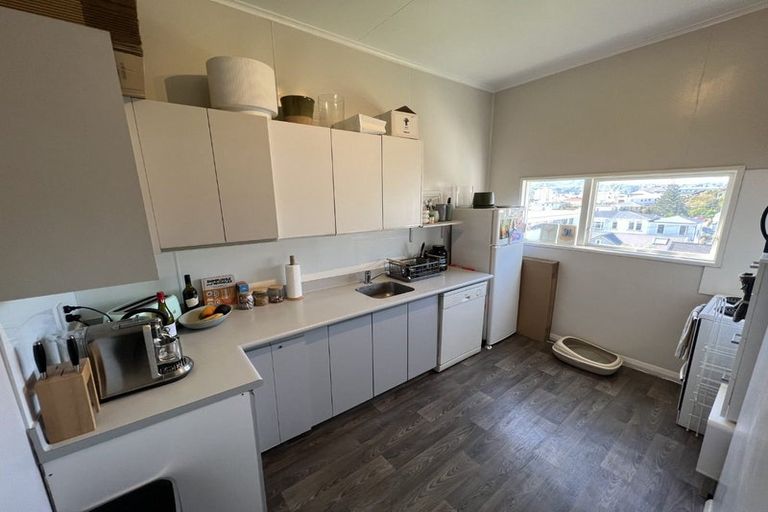 Photo of property in 61a Pirie Street, Mount Victoria, Wellington, 6011