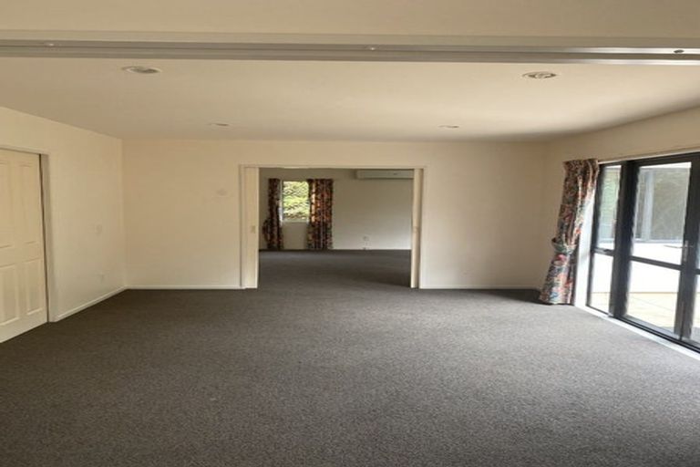 Photo of property in 20 Waverton Terrace, Churton Park, Wellington, 6037