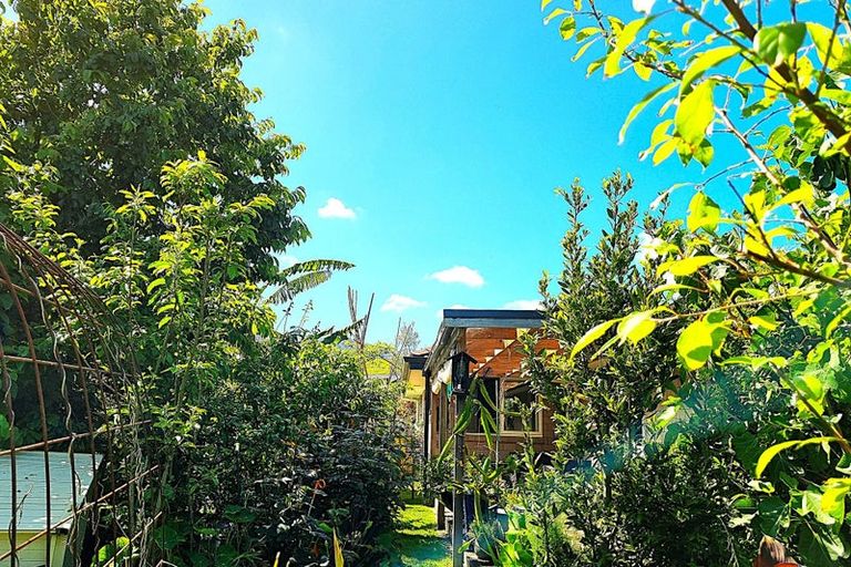 Photo of property in 100 Greenhills Drive, Coromandel, 3506