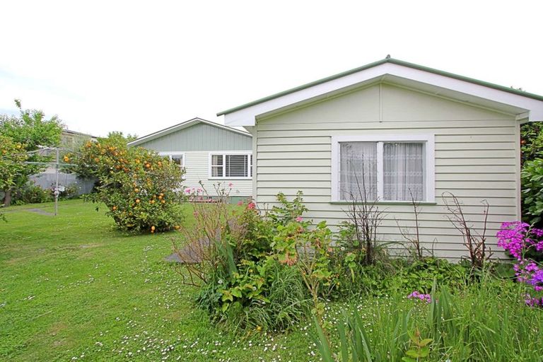 Photo of property in 4 Surrey Street, Taradale, Napier, 4112