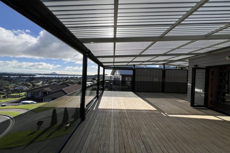 Photo of property in 48 Estuary View Road, Welcome Bay, Tauranga, 3112