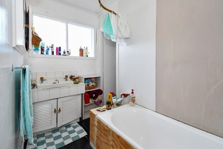 Photo of property in 29 Mahia Road, Manurewa, Auckland, 2102