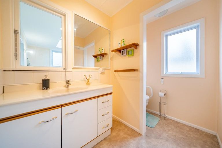 Photo of property in 6 Mckay Street, Wainuiomata, Lower Hutt, 5014