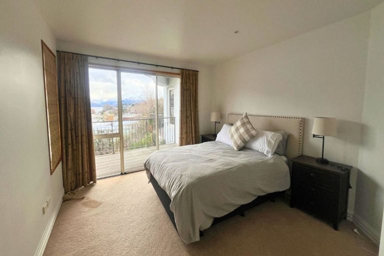 Photo of property in 10 Lismore Street, Wanaka, 9305