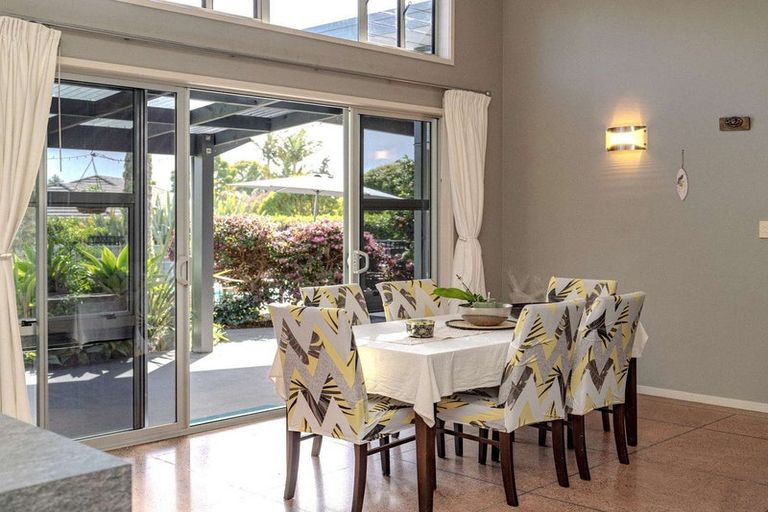 Photo of property in 4 Cochrane Drive, Kerikeri, 0230