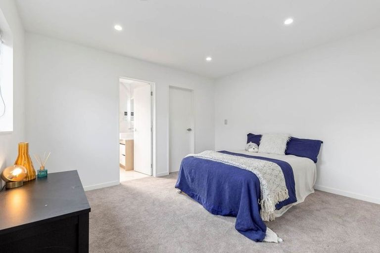 Photo of property in 4 Puruatanga Drive, Flat Bush, Auckland, 2019