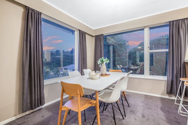 Photo of property in 6 The Companionway, Whitby, Porirua, 5024