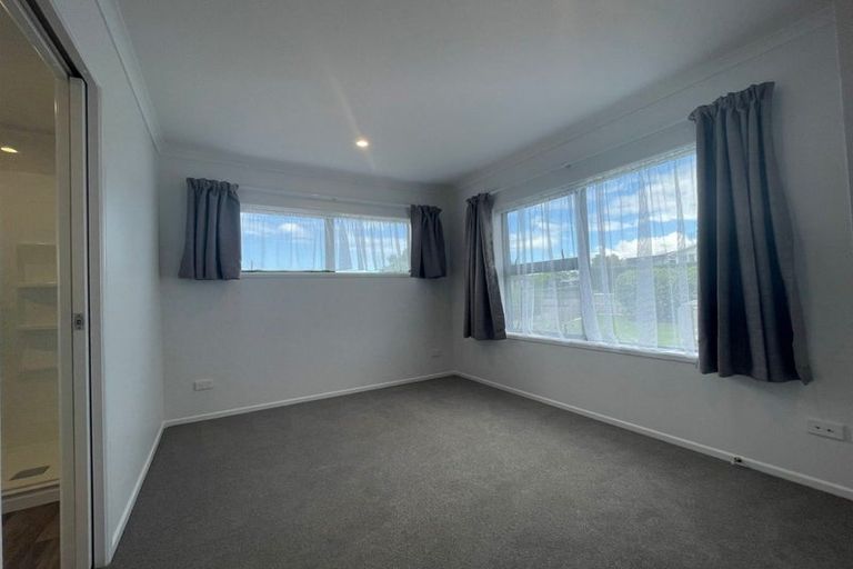 Photo of property in 51 Verran Road, Birkenhead, Auckland, 0626