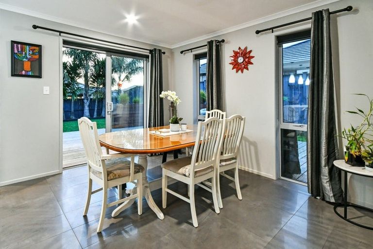 Photo of property in 135 Hillpark Drive, Pokeno, 2402