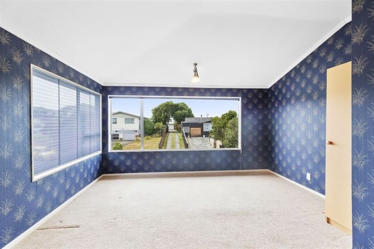 Photo of property in 128 Kahu Road, Paremata, Porirua, 5024