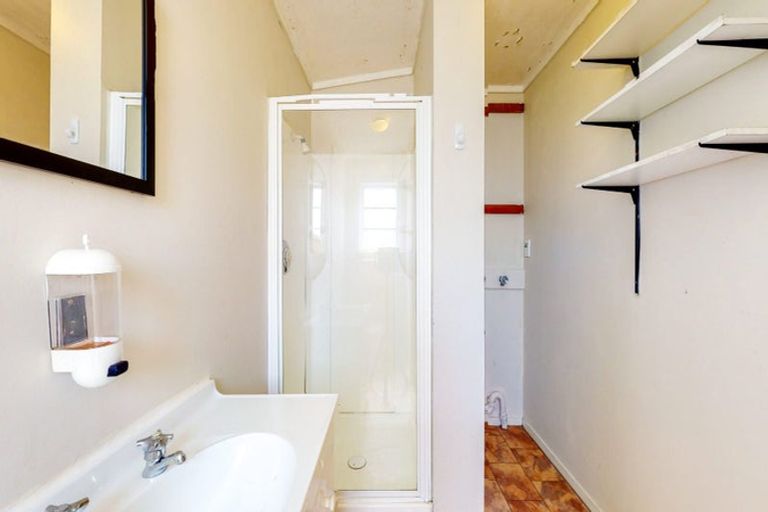 Photo of property in 218 Rintoul Street, Berhampore, Wellington, 6023