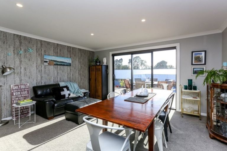 Photo of property in 70b Sunnyvale Street, Bell Block, New Plymouth, 4312