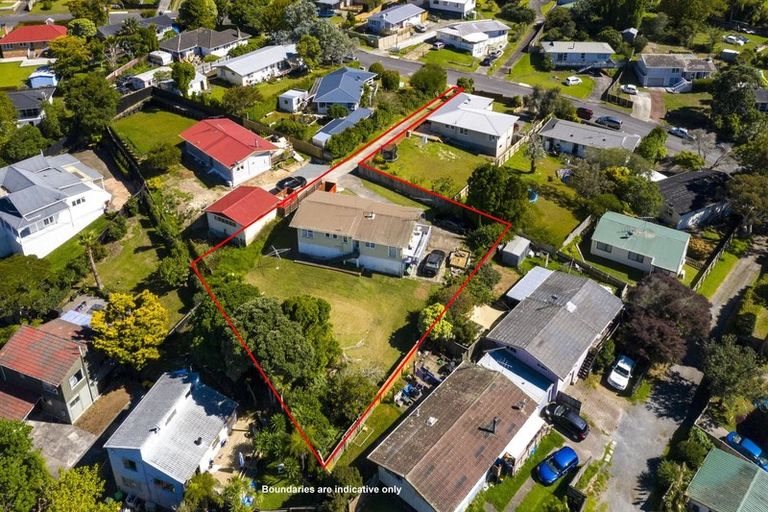 Photo of property in 23 Japonica Drive, Beach Haven, Auckland, 0626