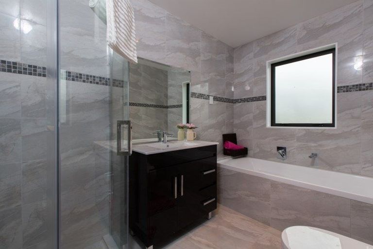 Photo of property in 36a Greenhaven Avenue, Opaheke, Papakura, 2113