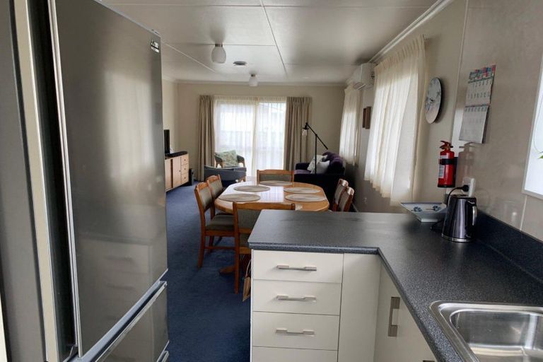 Photo of property in 19a Karamu Street, Strandon, New Plymouth, 4312