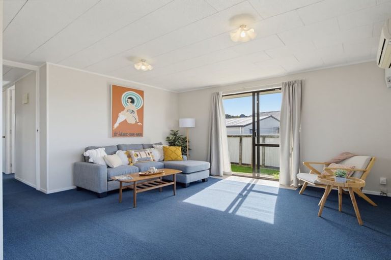 Photo of property in 22 Alastair Avenue, Owhata, Rotorua, 3010