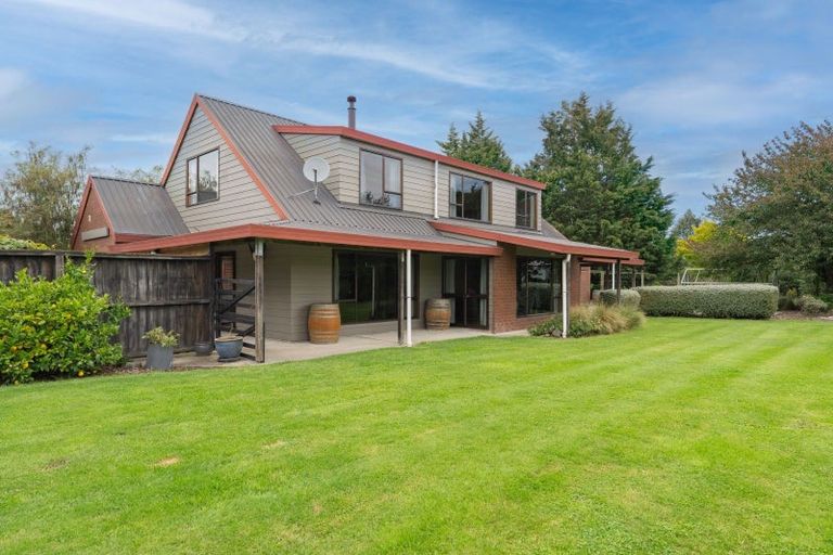 Photo of property in 12 Kowhai Drive, Darfield, 7510