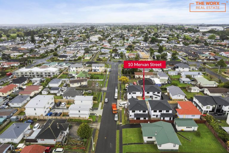 Photo of property in 12 Mervan Street, Mangere East, Auckland, 2024