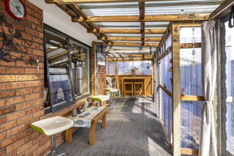 Photo of property in 273 Rangiuru Road, Otaki, 5512