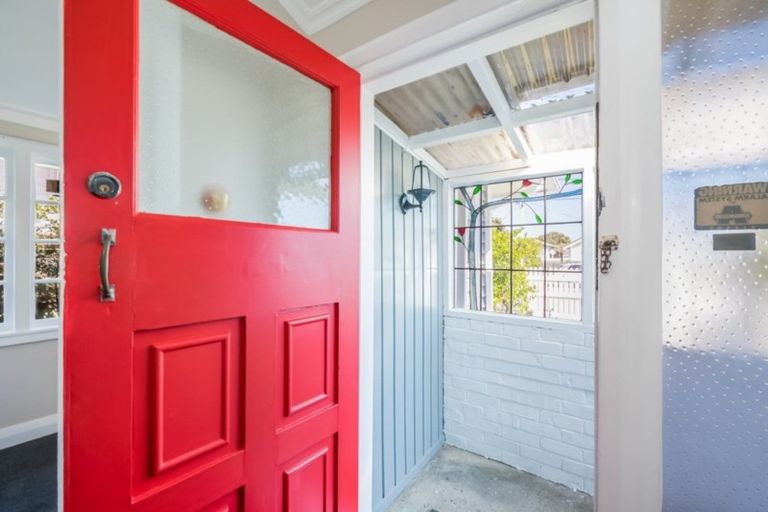 Photo of property in 49 Adelaide Street, Petone, Lower Hutt, 5012