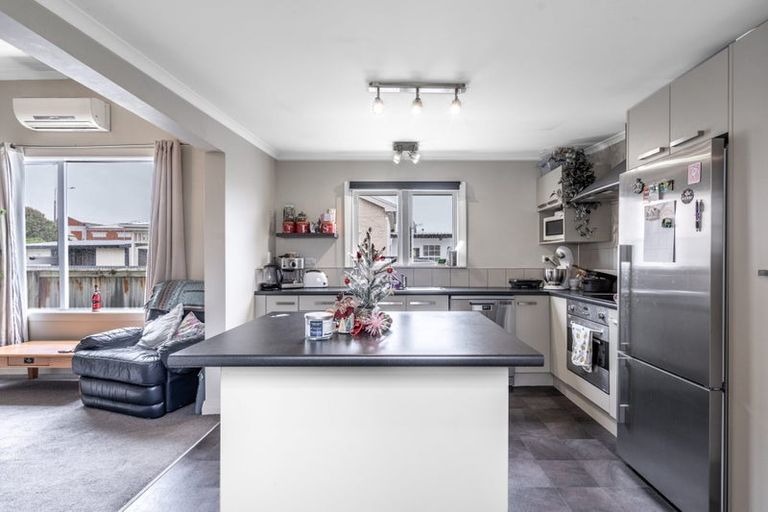 Photo of property in 12 Avenal Street, Avenal, Invercargill, 9810