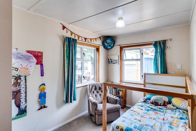 Photo of property in 1 Vogel Place, Marewa, Napier, 4110