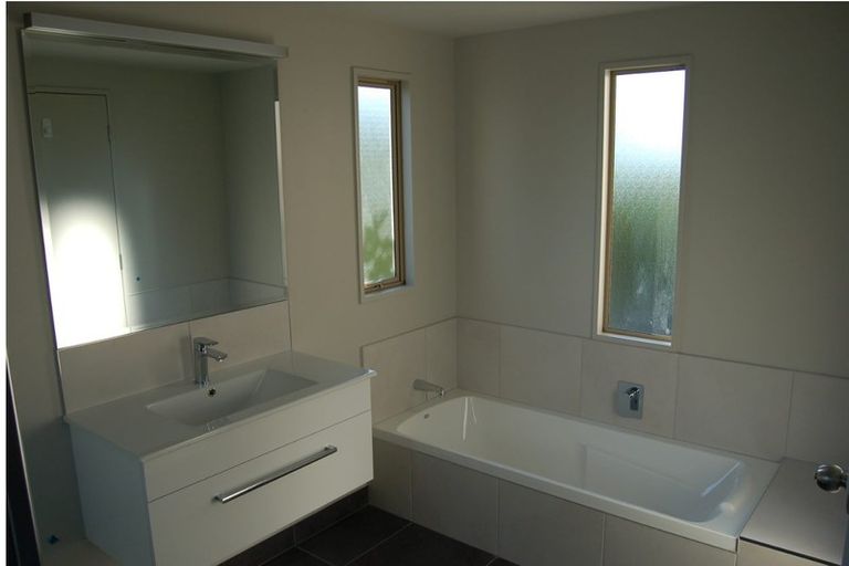 Photo of property in 490b Manchester Street, St Albans, Christchurch, 8014