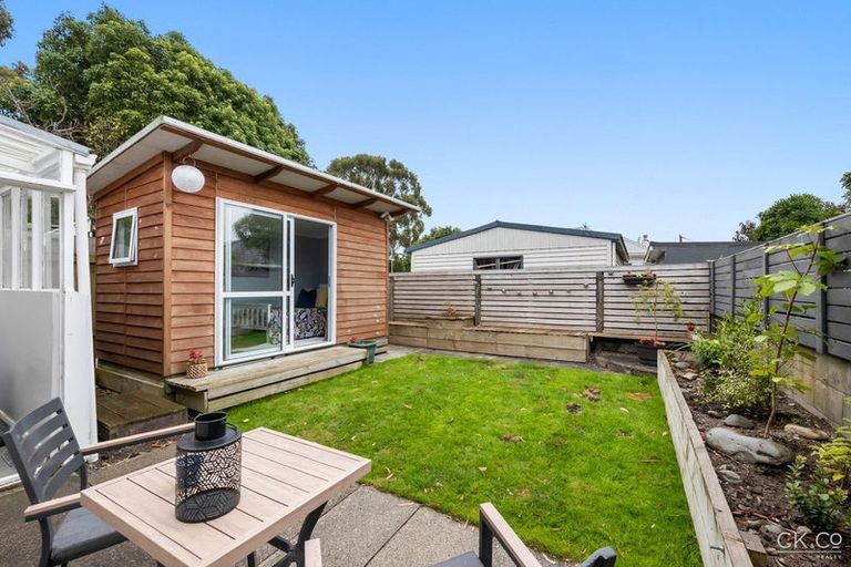 Photo of property in 4/12 Poplar Grove, Ebdentown, Upper Hutt, 5018