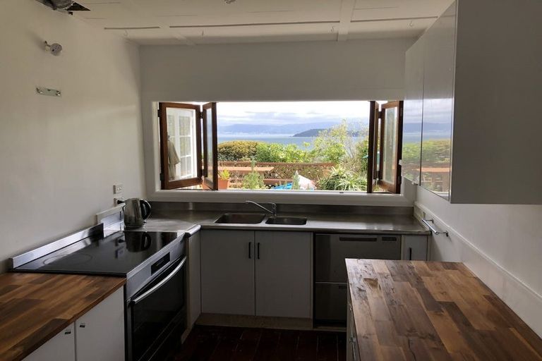 Photo of property in 34 Waitohu Road, York Bay, Lower Hutt, 5013