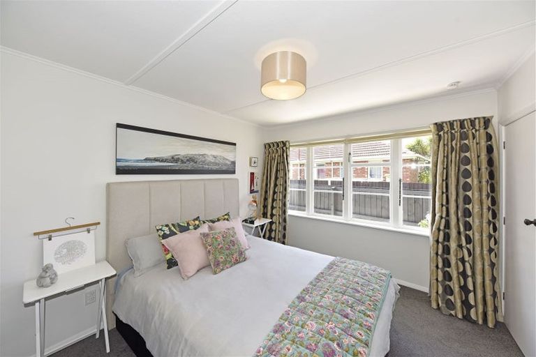 Photo of property in 9 Morrison Avenue, Northcote, Christchurch, 8052