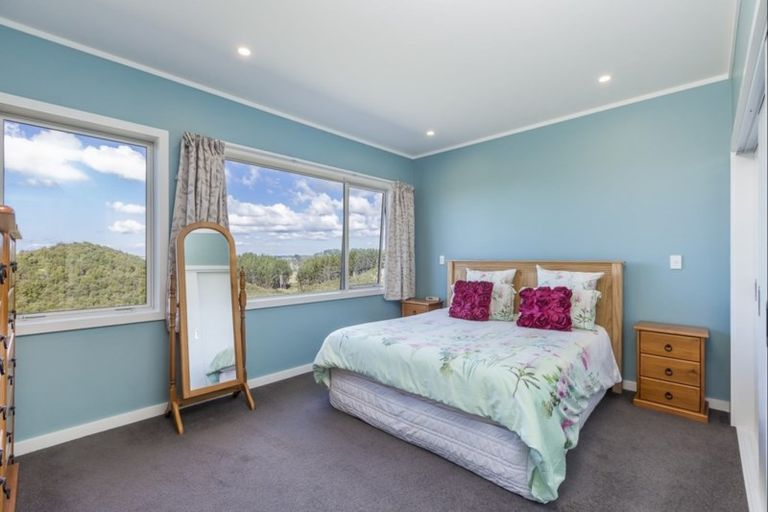 Photo of property in 186 Gervin Road, Wainui, Silverdale, 0992