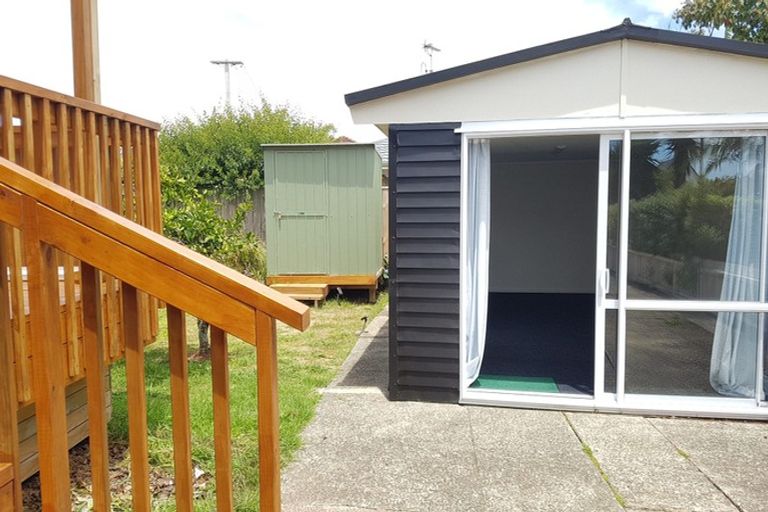 Photo of property in 4/109 Shakespeare Road, Milford, Auckland, 0620