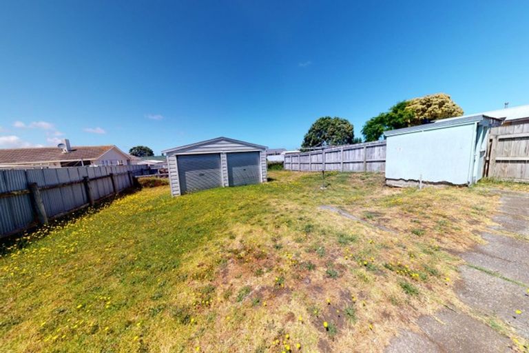 Photo of property in 60-62 Titoki Street, Castlecliff, Whanganui, 4501